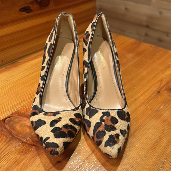 Leopard Pumps - Picture 1 of 5